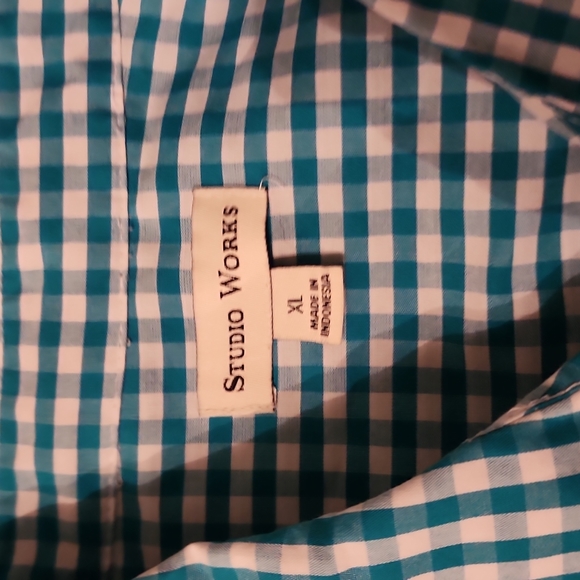 Button Up Shirt - Picture 2 of 3